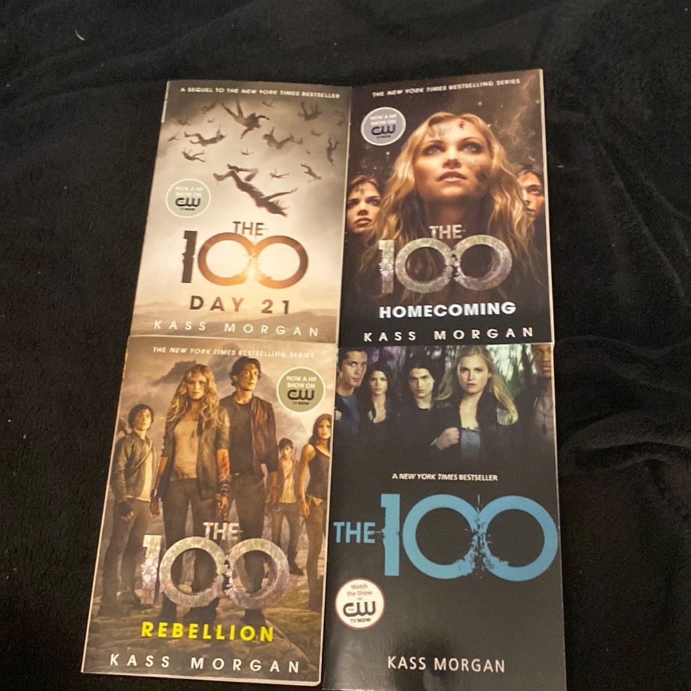 The 100 Books Complete Box set